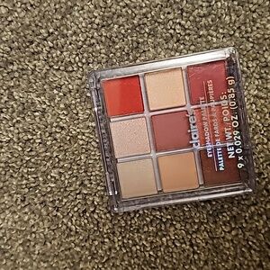 📚 Pinks Small Eyeshadow Pallet #M